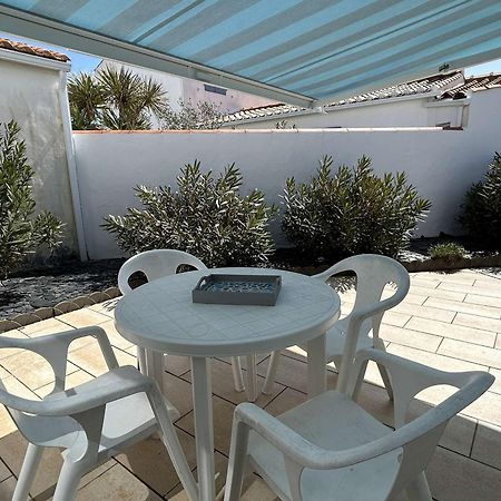 Studio Mezzanine A 200M Du Port Et De La Plage, Cour Privative, Parfait Pour 3 Personnes - Fr-1-224B-564 นัวร์มูติเย-ออง-ลิล ภายนอก รูปภาพ